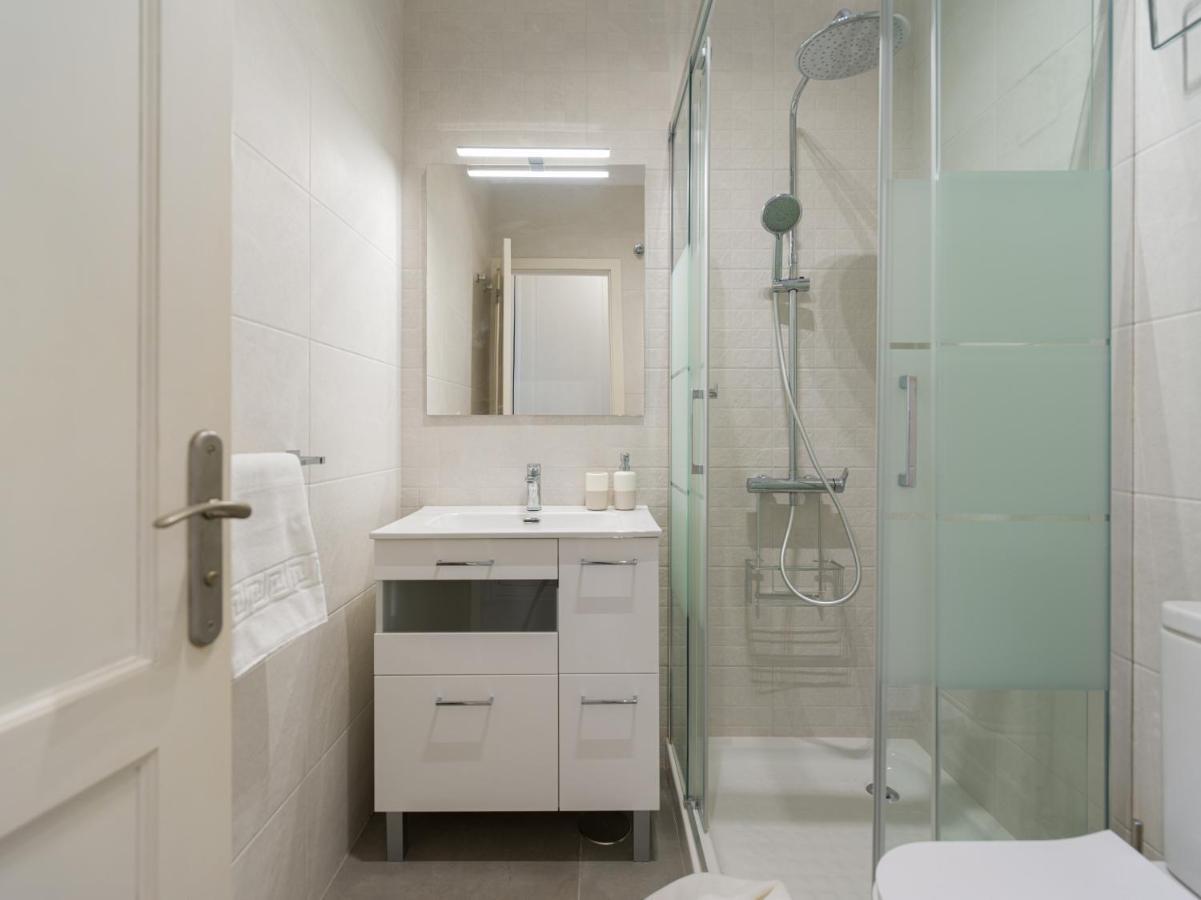 Homeforguest Modern Apartment In San Agustin 2 Min From The Beach San Bartolome Bagian luar foto
