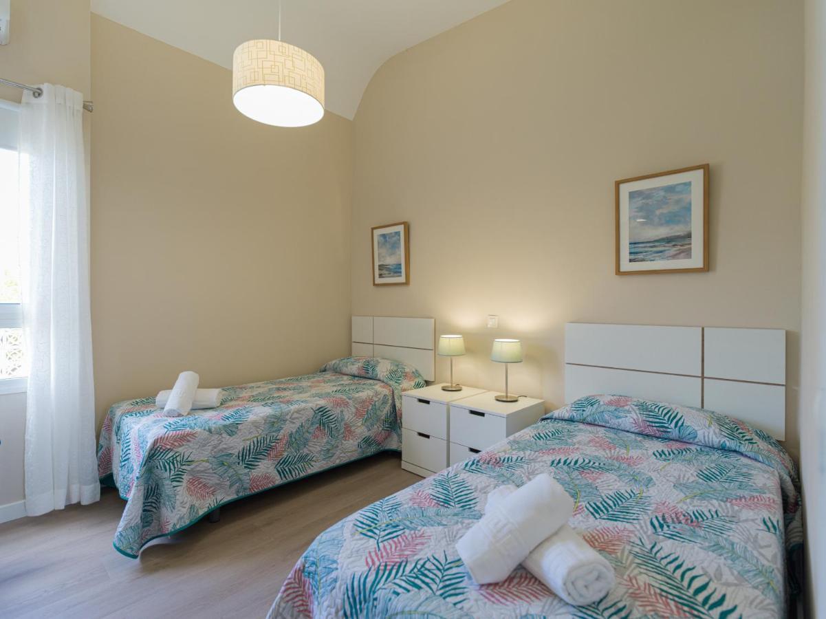 Homeforguest Modern Apartment In San Agustin 2 Min From The Beach San Bartolome Bagian luar foto